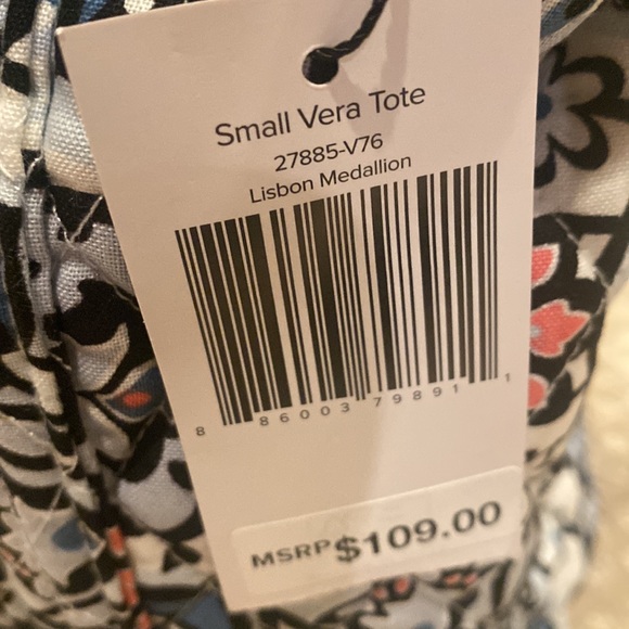 VERA BRADLEY TOTE - Picture 2 of 4